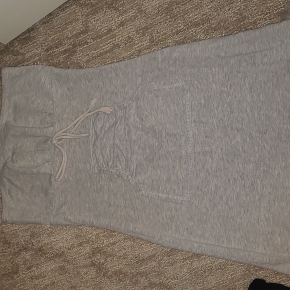 Gray top - Picture 2 of 3